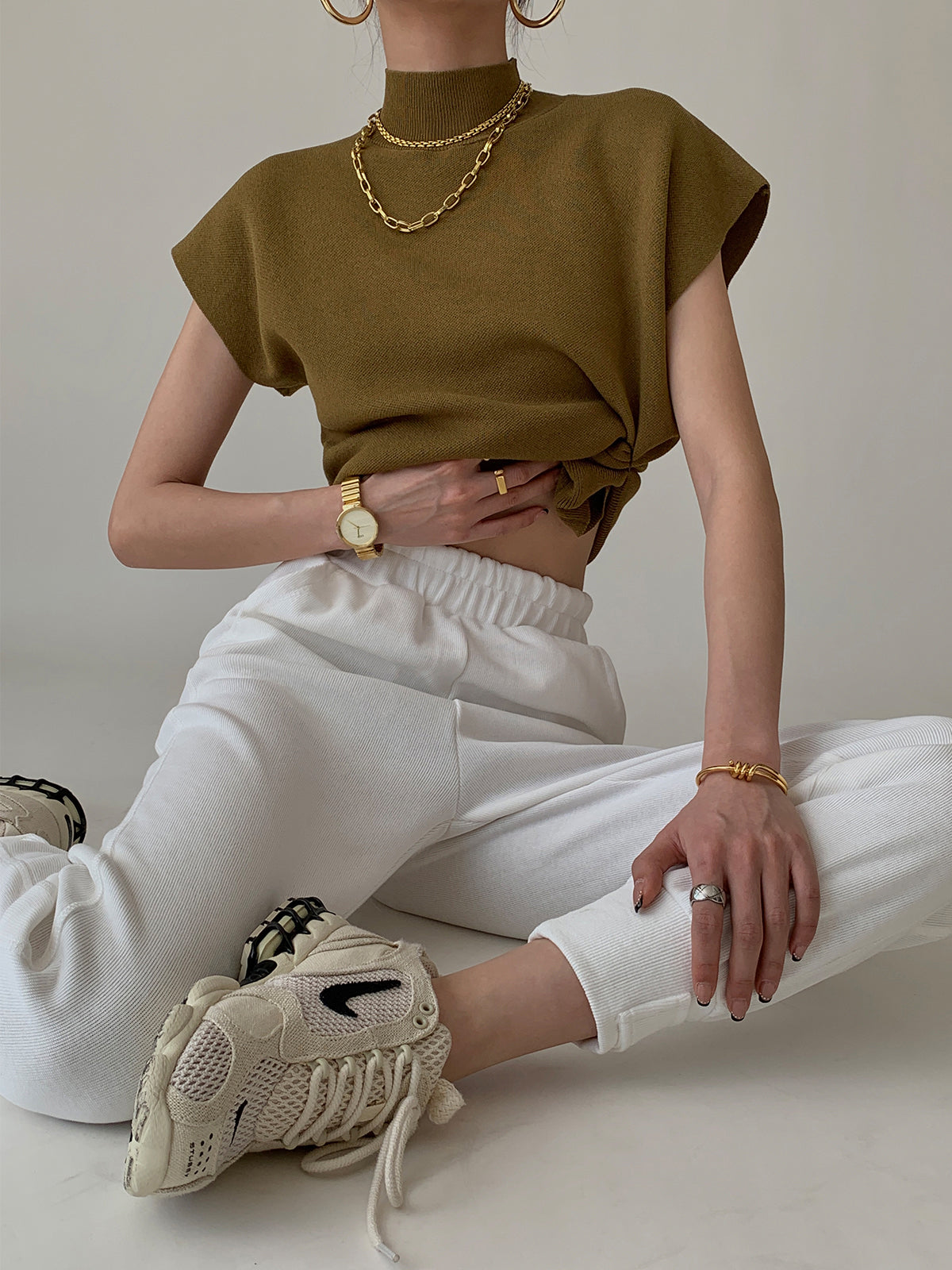 Women's Short-Sleeve Mock Neck Casual Top