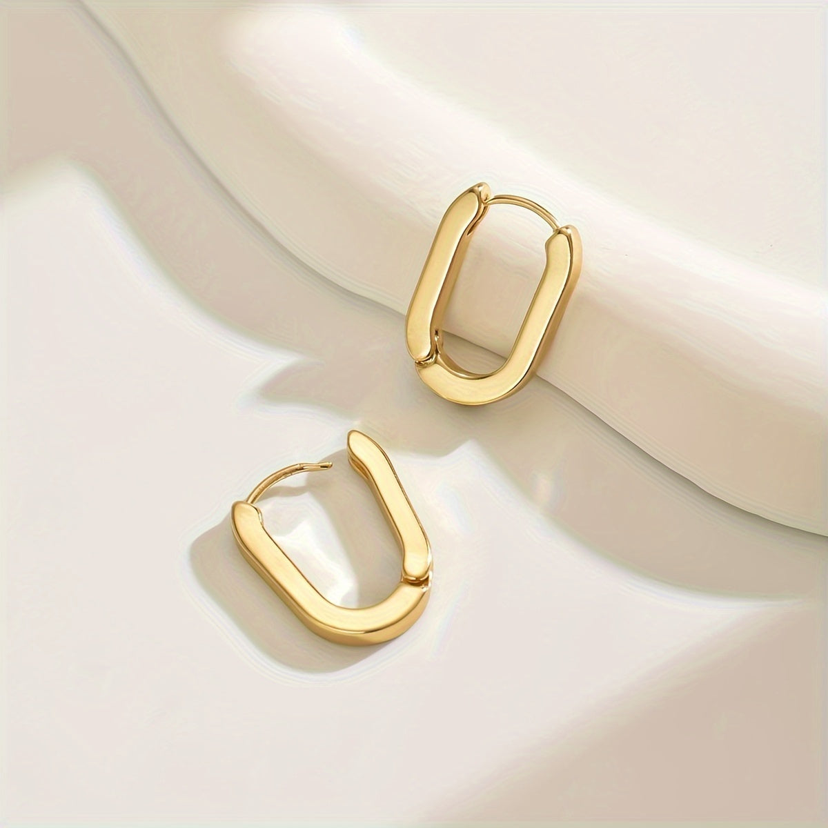 Women's Elegant Geometric Hoop Earrings