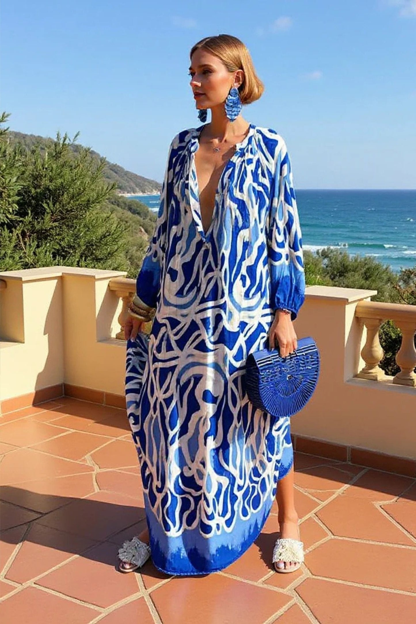 Women's Abstract Print V-Neck Caftan Maxi Dress in Relaxed Fit