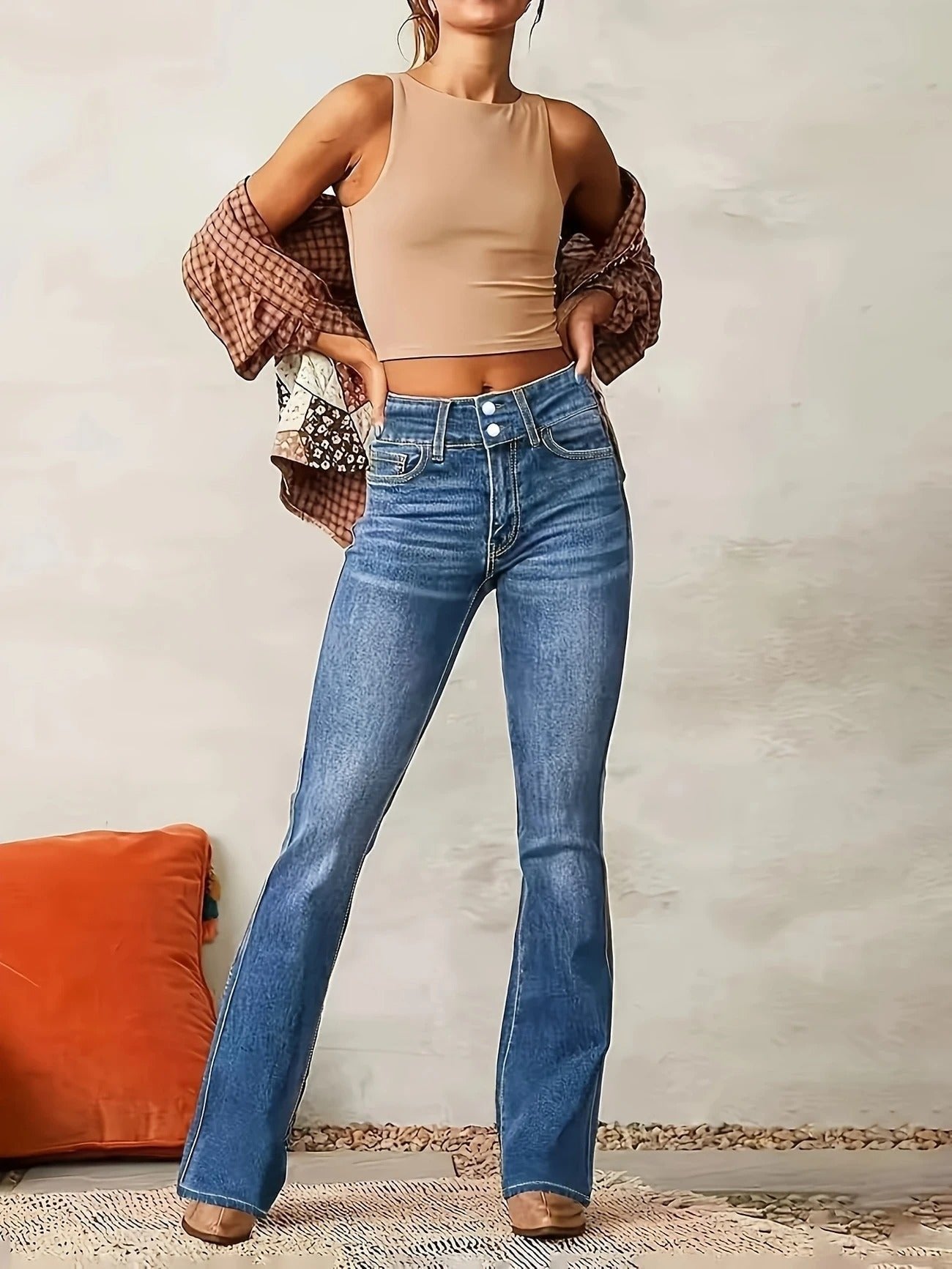 Women's Sculpting Fit High-Rise Flared Jeans