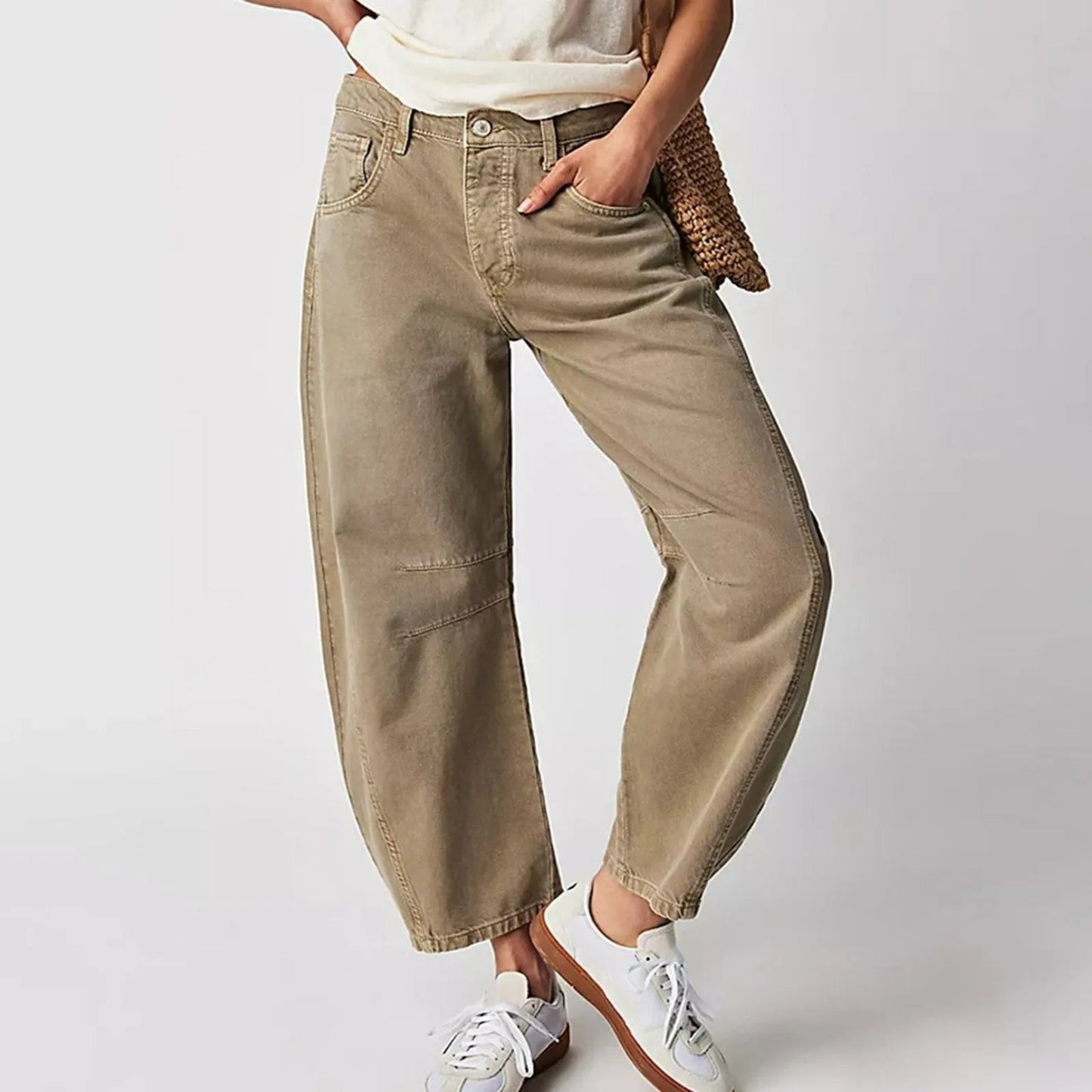 Women's Relaxed-Fit High-Waisted Wide-Leg Barrel Jeans