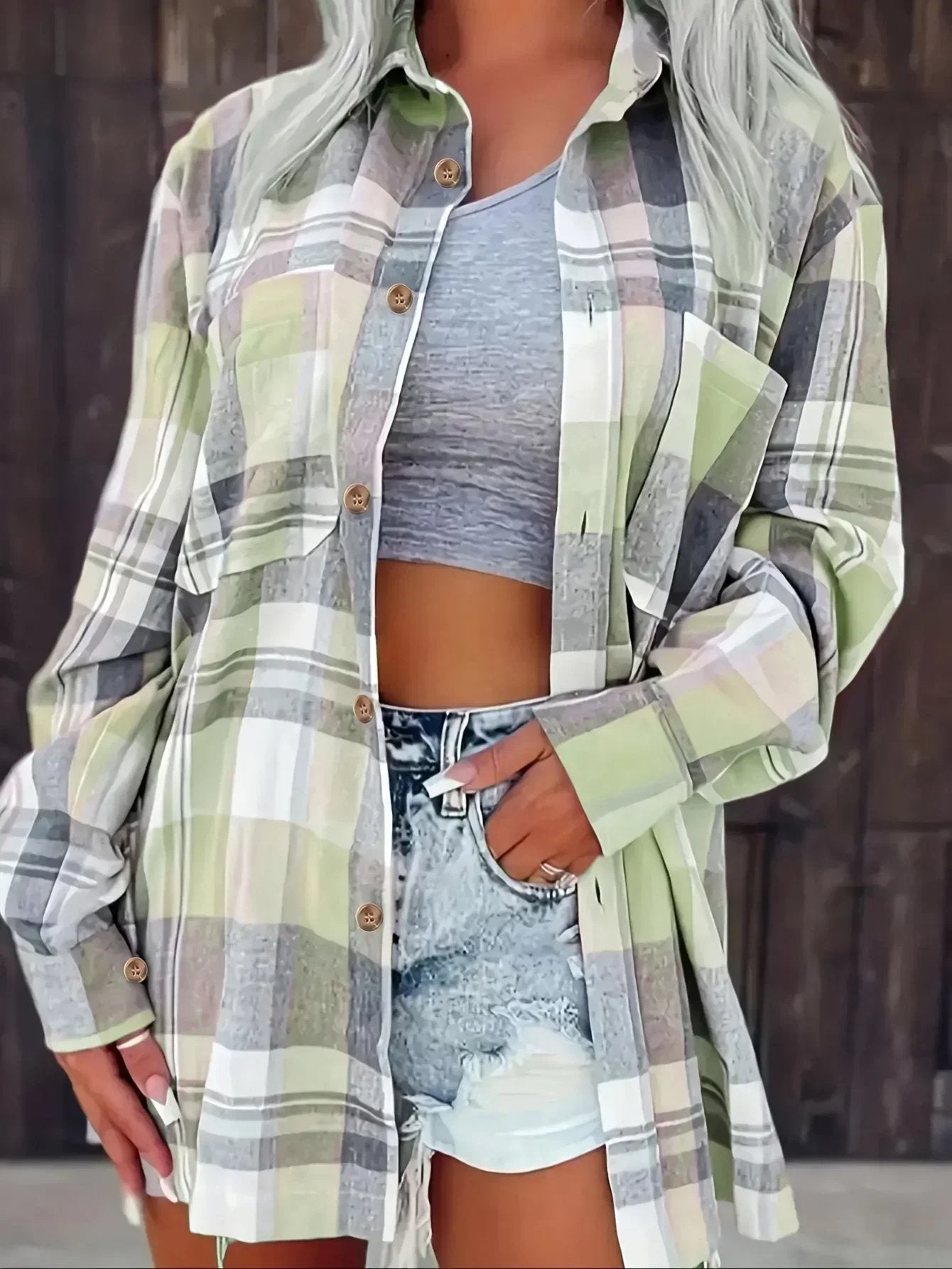 Women's Long-Sleeve Oversized Plaid Flannel Shirt
