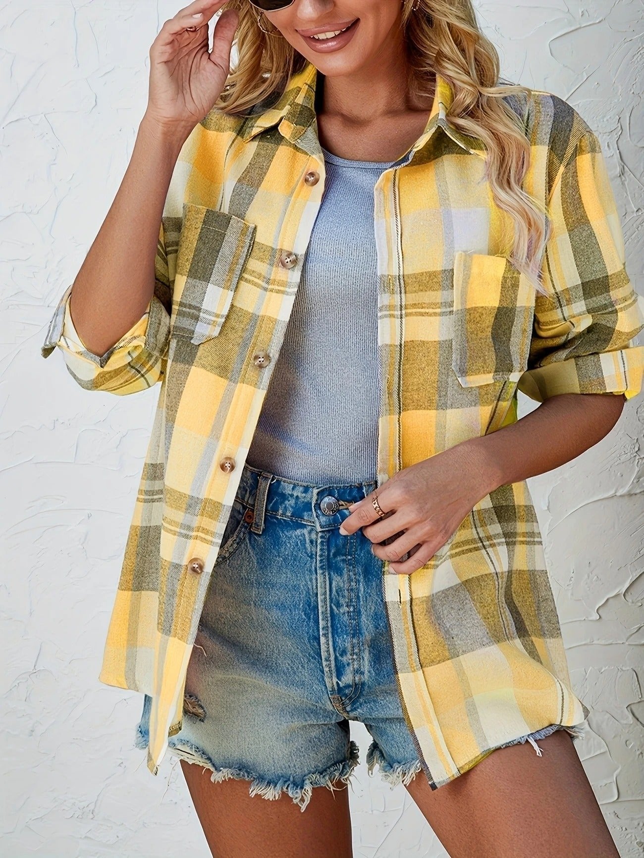 Women's Long-Sleeve Oversized Plaid Flannel Shirt
