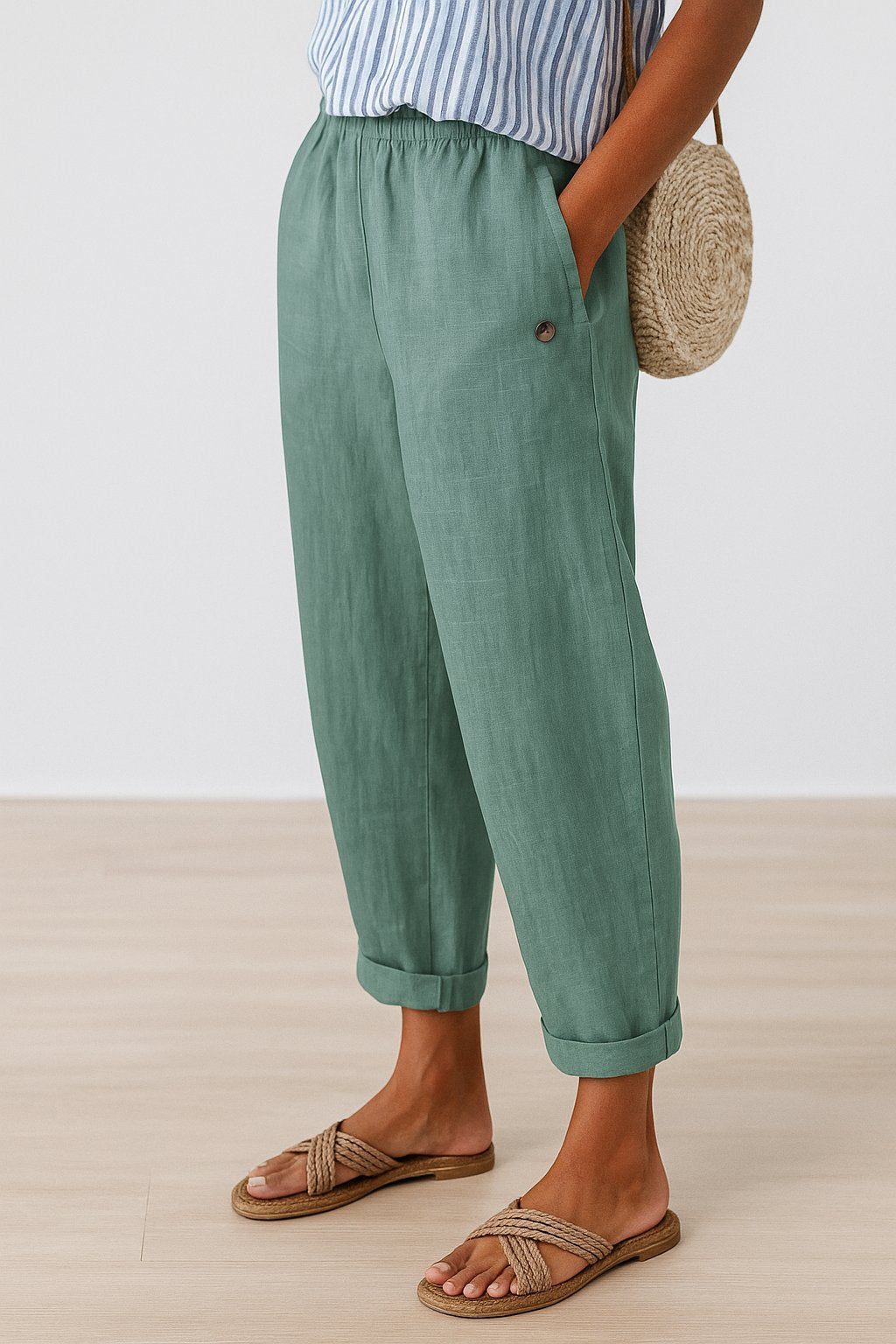 Women's Lightweight Straight-Leg Trousers with Side Pockets