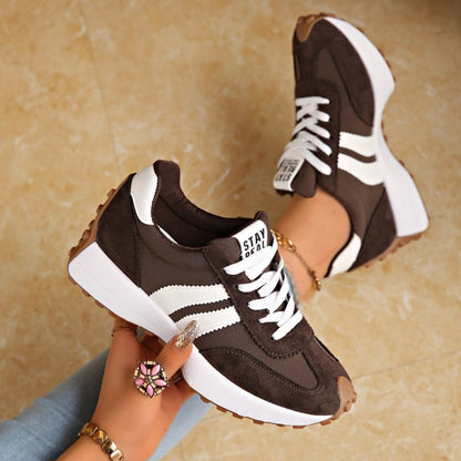 Women's Vintage-Style Chunky Lace-Up Platform Shoes