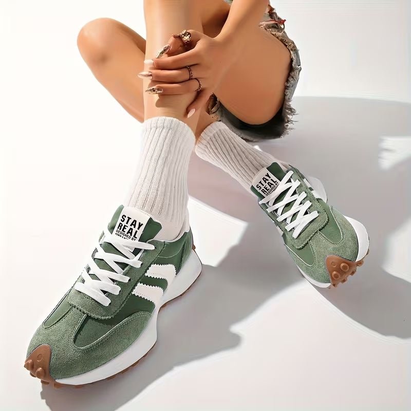 Women's Vintage-Style Chunky Lace-Up Platform Shoes