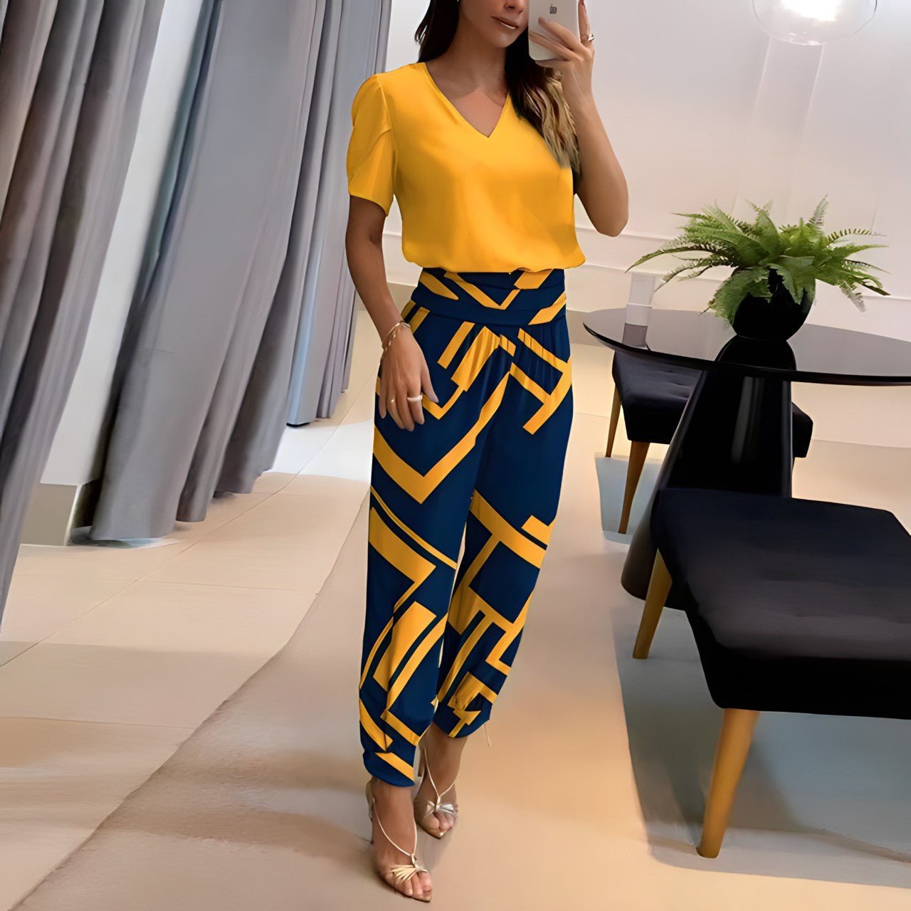 Women's Short-Sleeve V-Neck Top and Wide-Leg Trousers Set