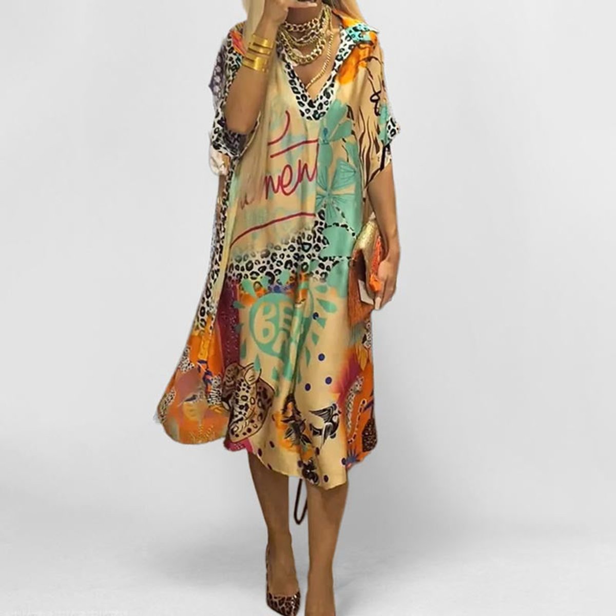 Women's V-Neck Flared Graphic Print Tunic Shirt