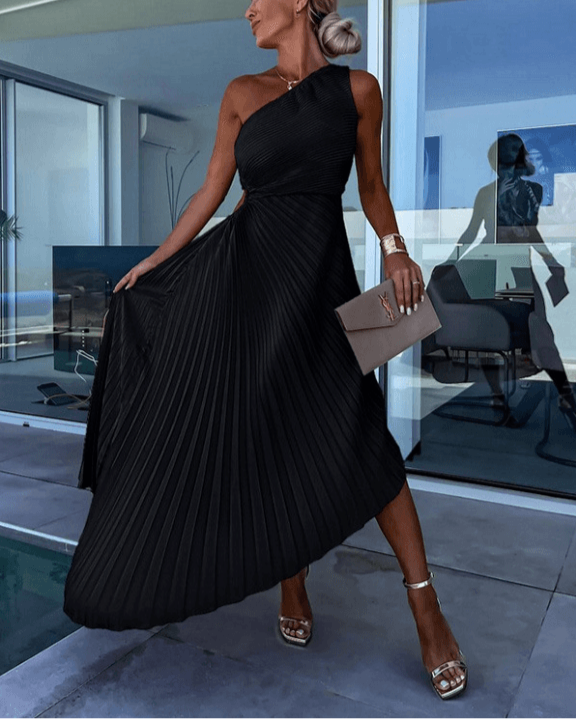 Women's Pleated One-Shoulder Bridesmaid Maxi Dress
