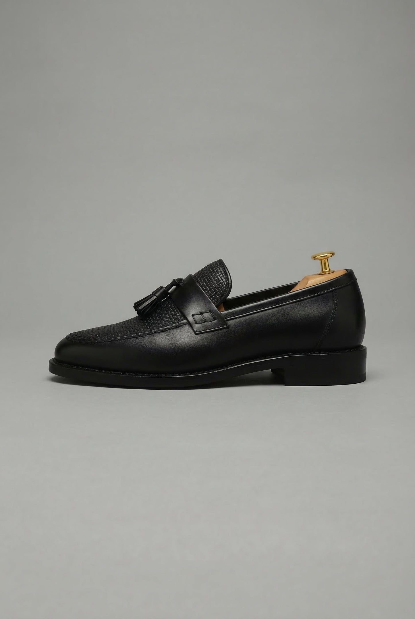 Men's Woven Tassel Loafers in Black