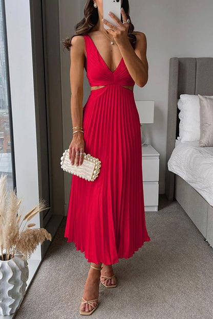 Mother of the Bride V-Neck Pleated Sleeveless Maxi Gown