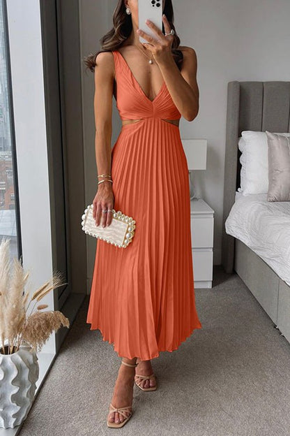 Mother of the Bride V-Neck Pleated Sleeveless Maxi Gown