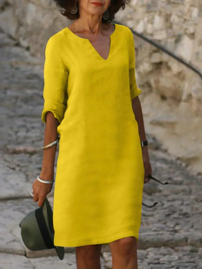 Women's Tailored Neckline Elegant Midi Dress