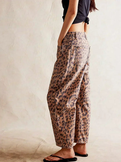 Women's Wide-Leg Denim Jeans in Leopard Print